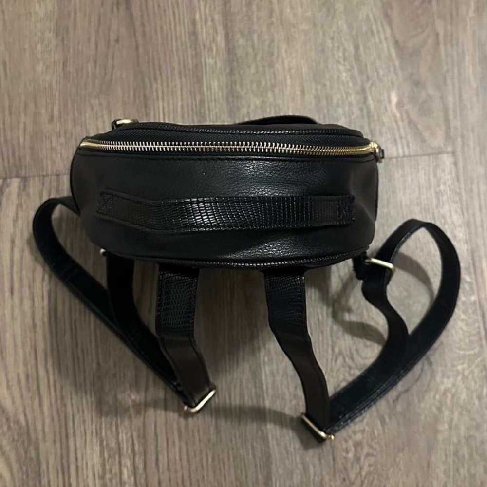 Small Black Backpack - image 6